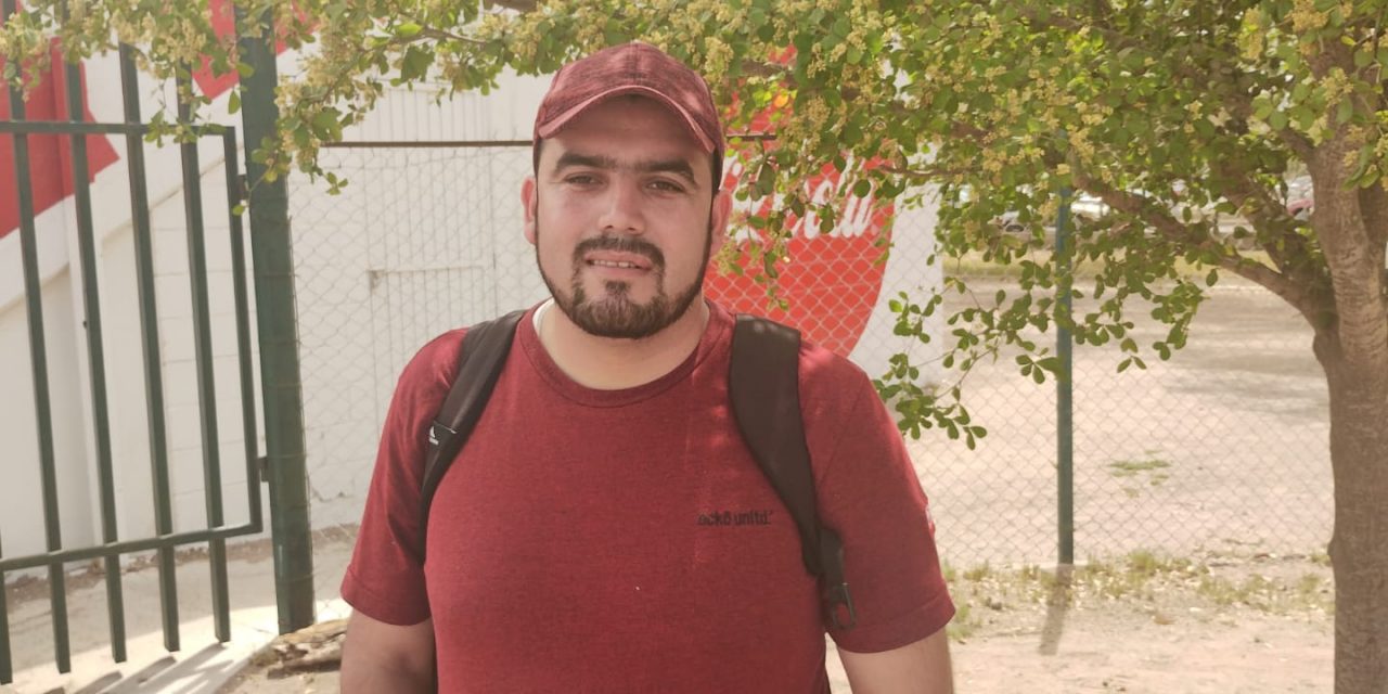 Salvador tiene discapacidad visual: Esta es su historia