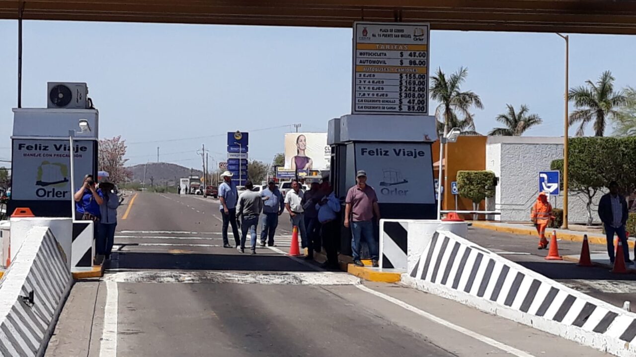 AARFS orienta a productores de maíz a dialogar