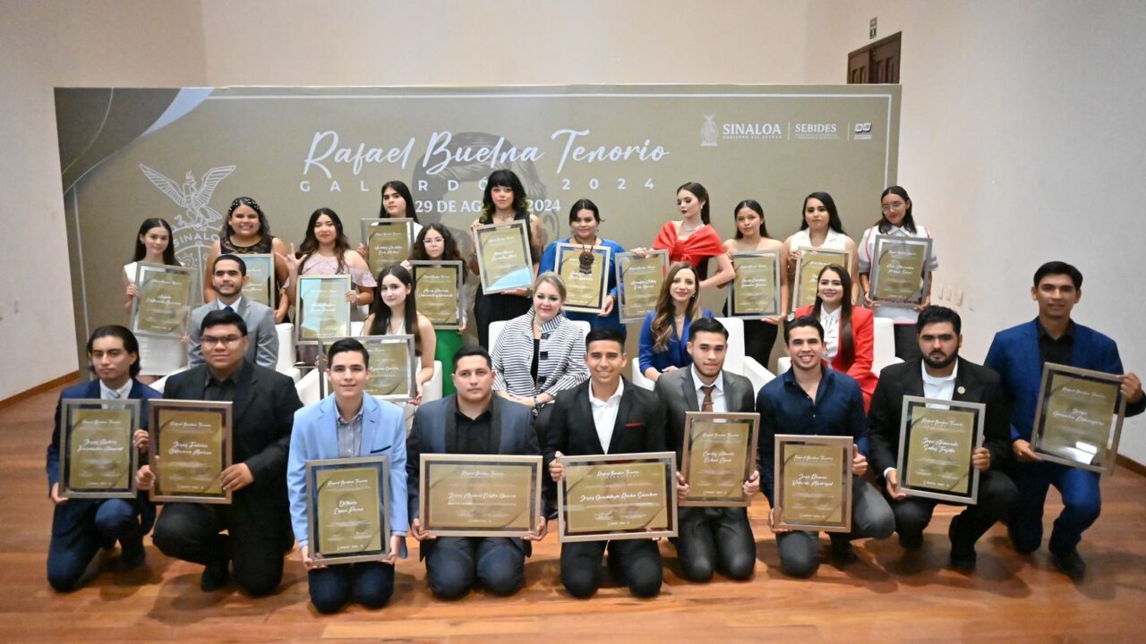 Jóvenes Sinaloenses son galardonados con el Premio Rafael Buelna Tenorio