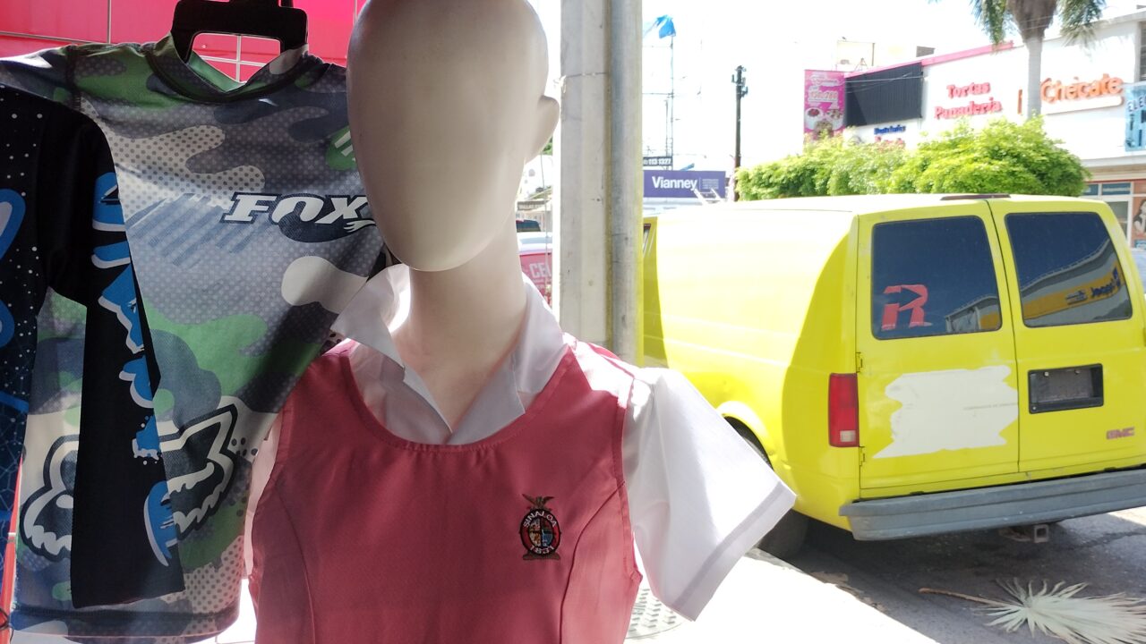 Arranca la segunda semana de canje de uniformes, útiles y calzado deportivo escolares