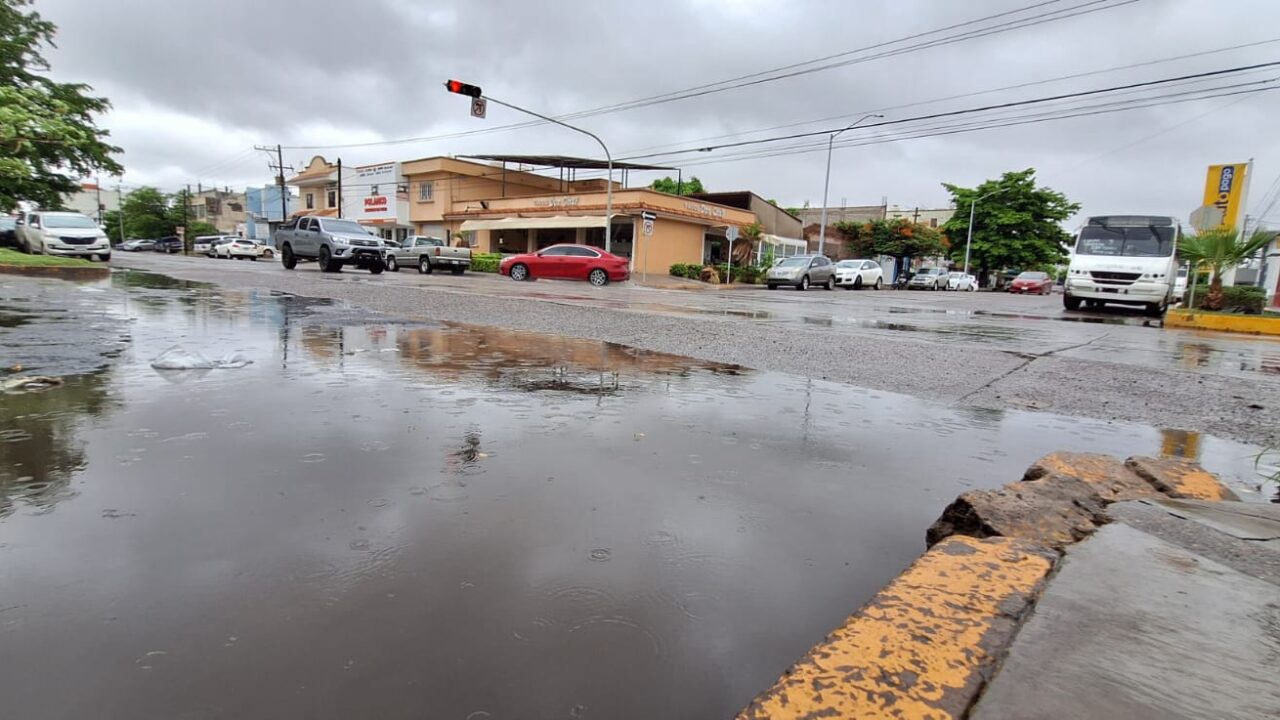 INFONAVIT llama a aplicar seguro de daños ante fuertes lluvias en Sinaloa