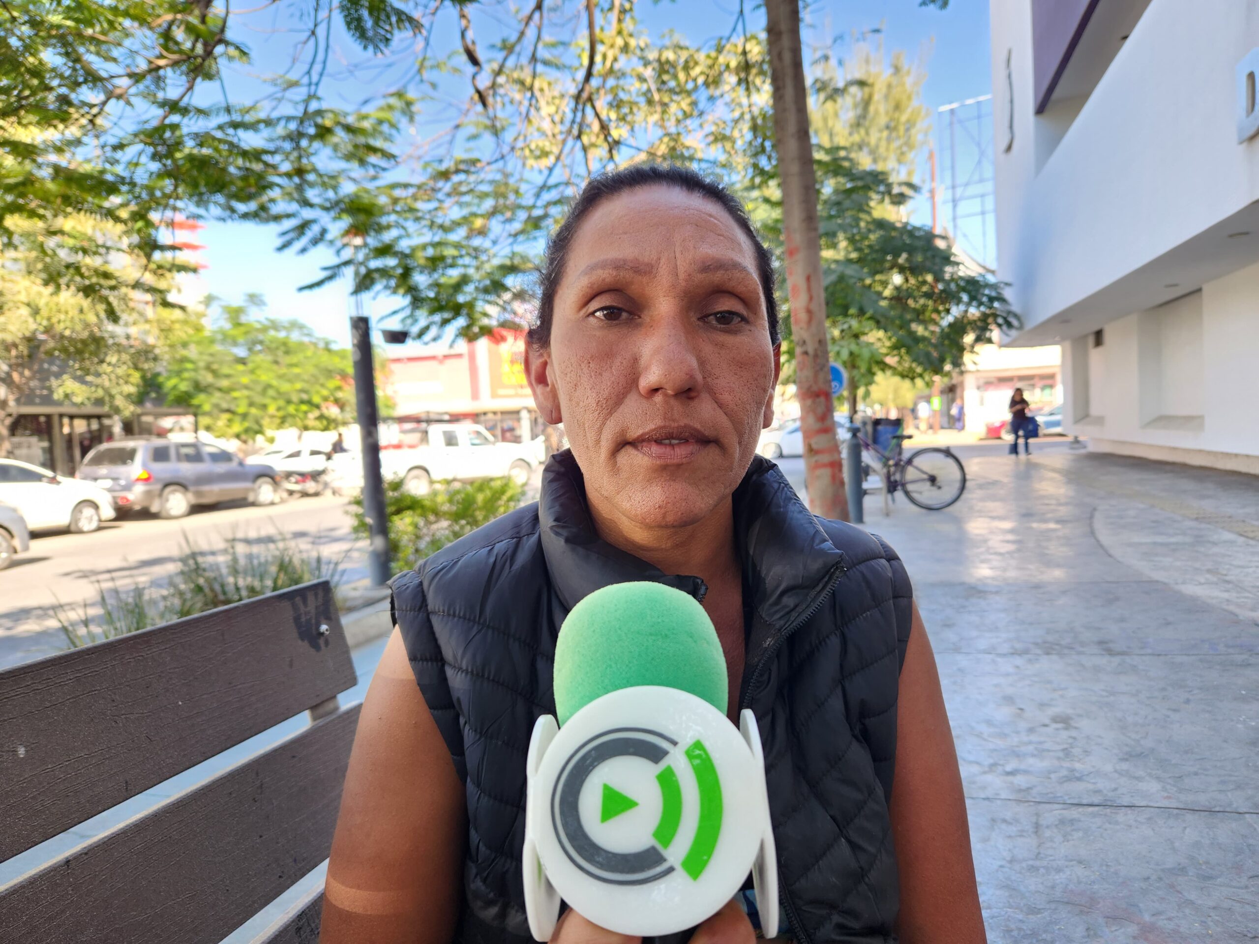 Ciudadana denuncia maltrato animal en Mochicahui ante la Vicefiscalía