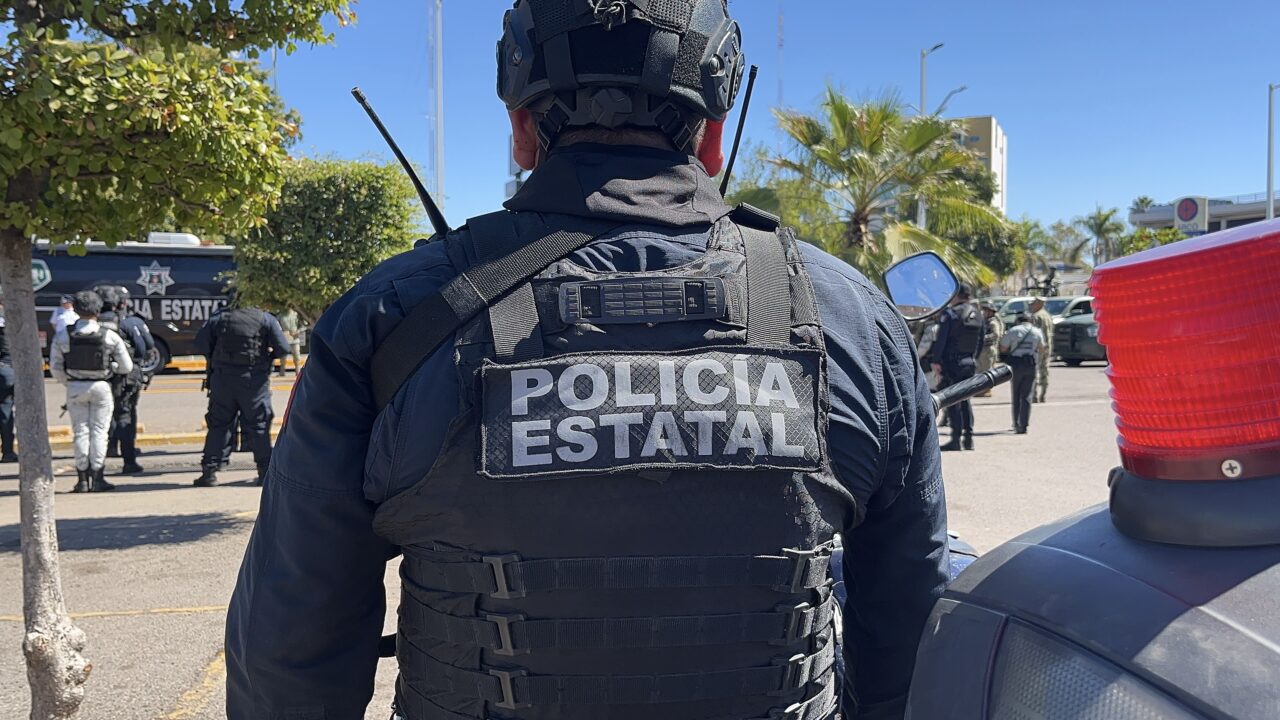 Se recuperan tres vehículos con reporte de robo en Culiacán
