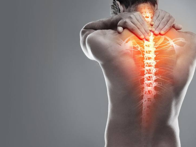 Ponte Sano | ¿Sabes por qué se encorva la espalda?