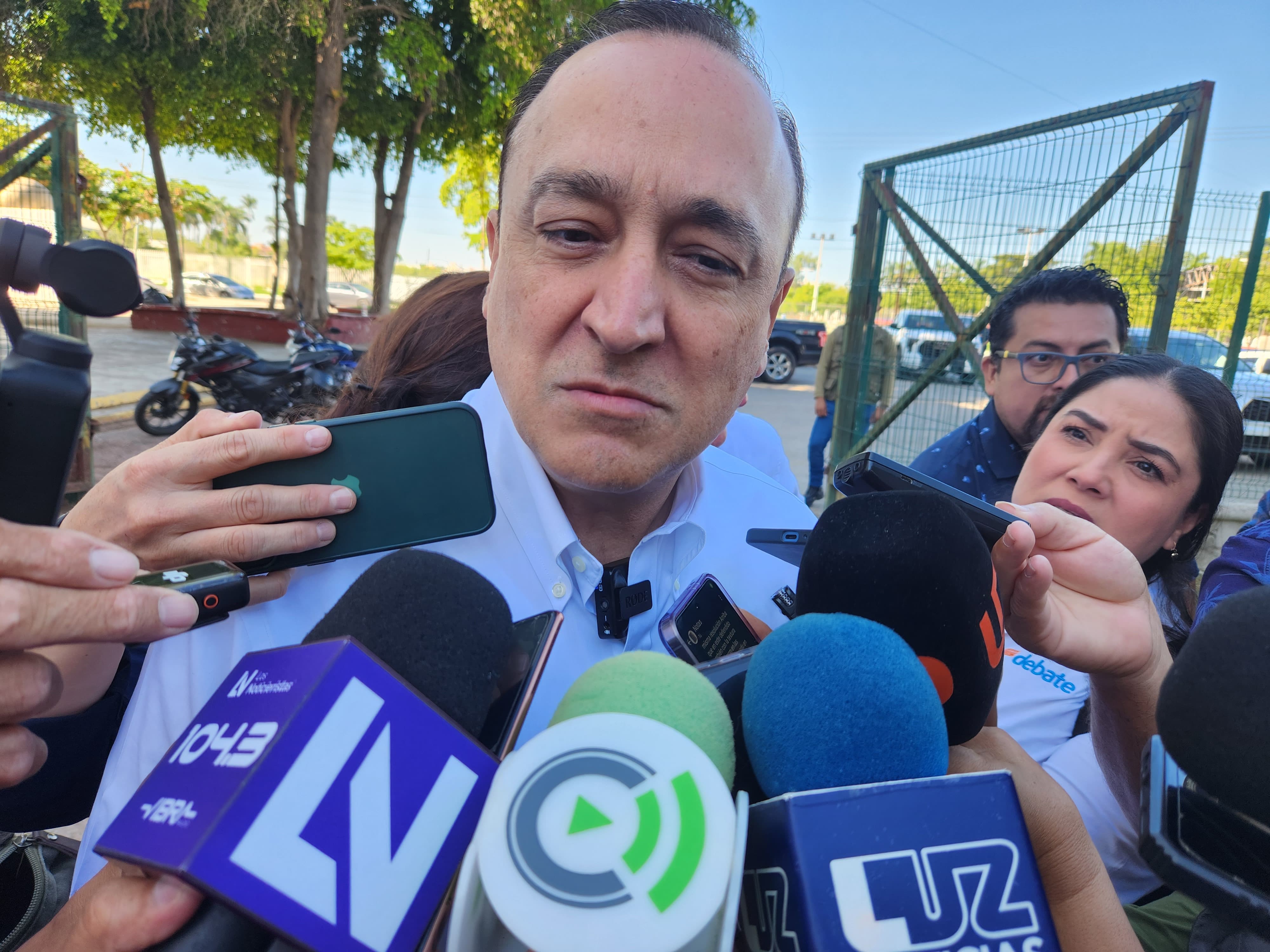 Alcalde Ahome promete estar atento ante denuncias de animalistas