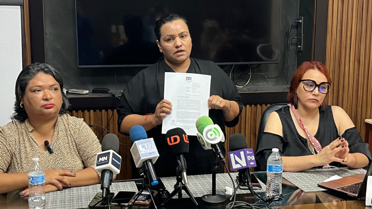 CEDH reconoce a Dignora Valdez como victima de violencia de servidores públicos en Ahome
