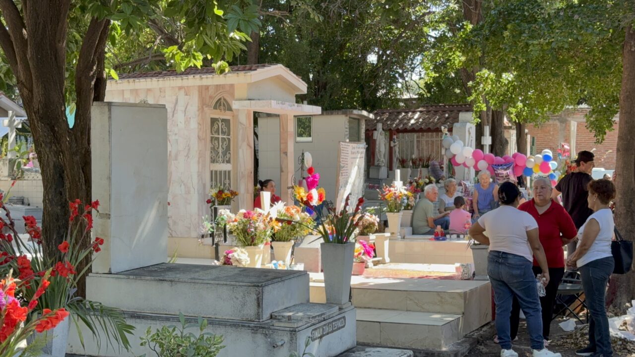 Saldo blanco durante festividades de Día de Muertos en Sinaloa