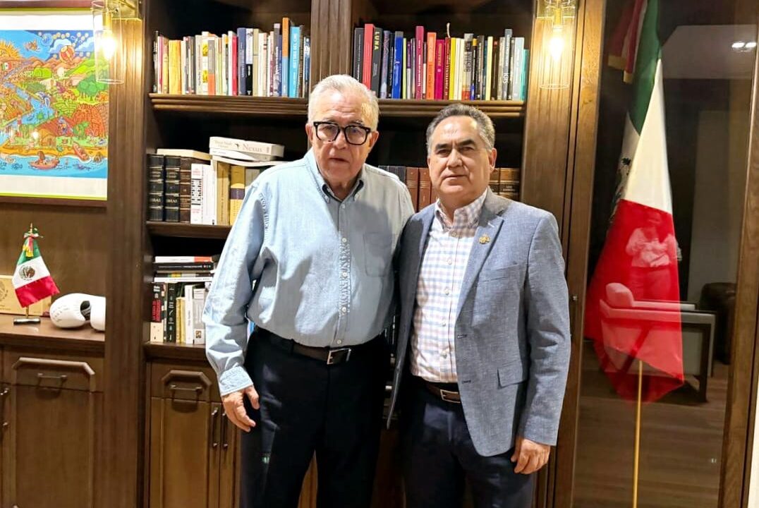 El Rector Jesús Madueña y el Gobernador Rubén Rocha sostienen reunión para coordinar esfuerzos en la gestión de recursos