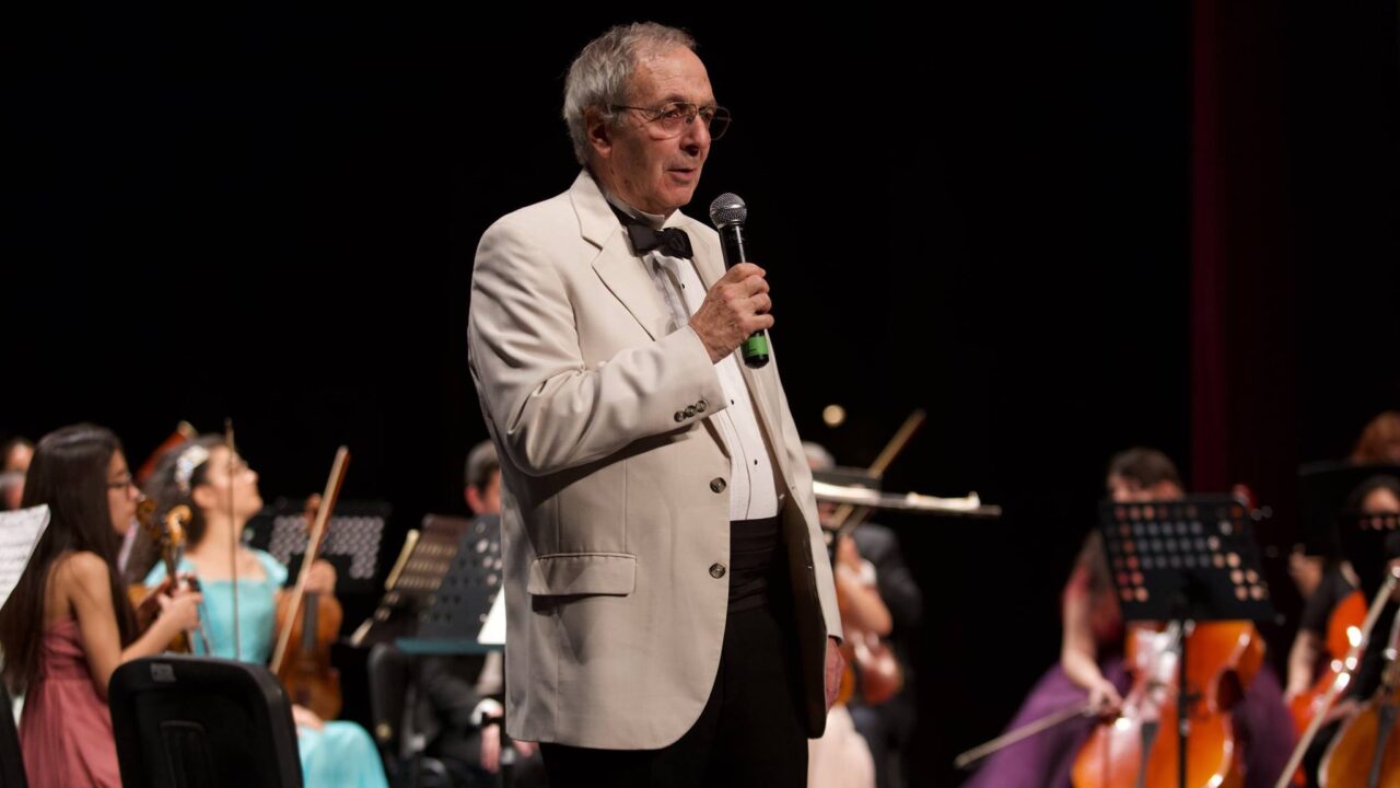 Gordon Campbell es Premio Sinaloa de las Artes 2025