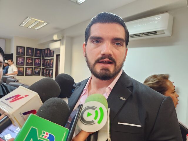 Héctor Álvarez, Regidor designado como defensor de los animales en Ahome