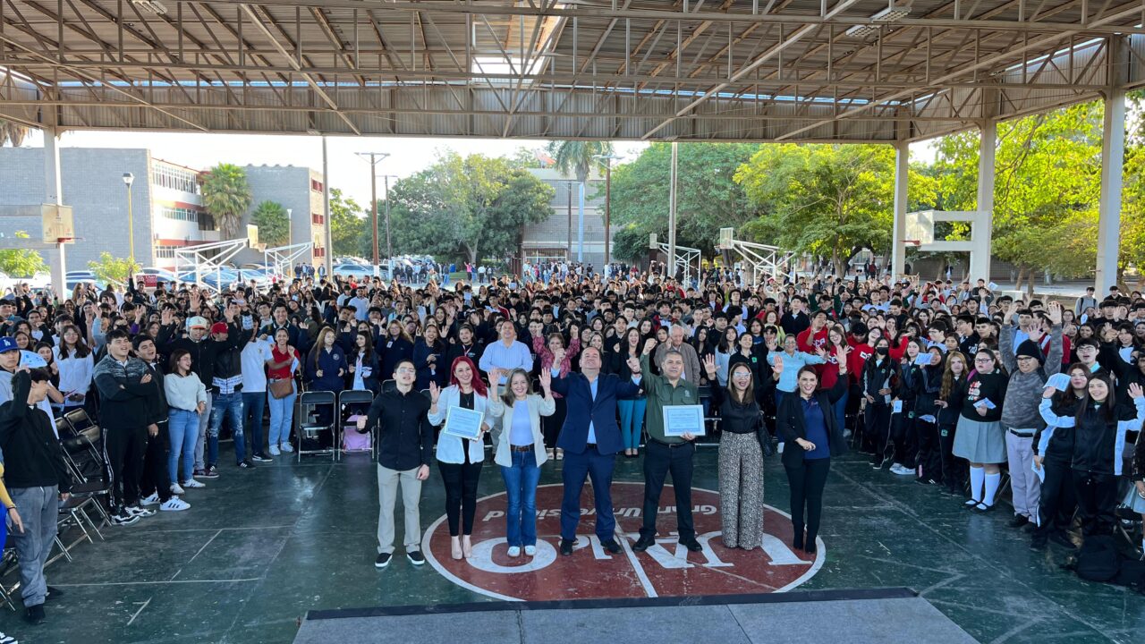 Patronato Pro-Educación apoya a jóvenes a elegir su profesión con Congreso de Orientación Vocacional