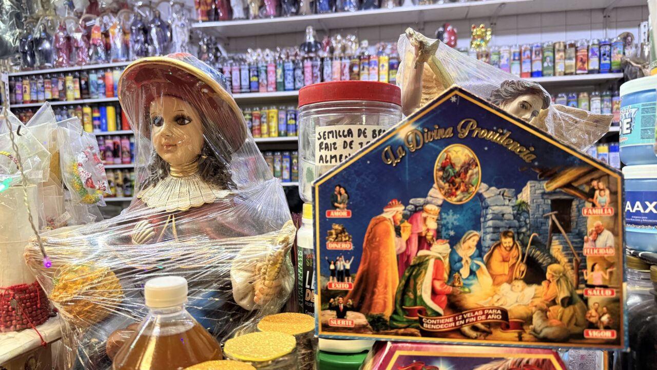 Doce deseos: el ritual de las velas en fin de año