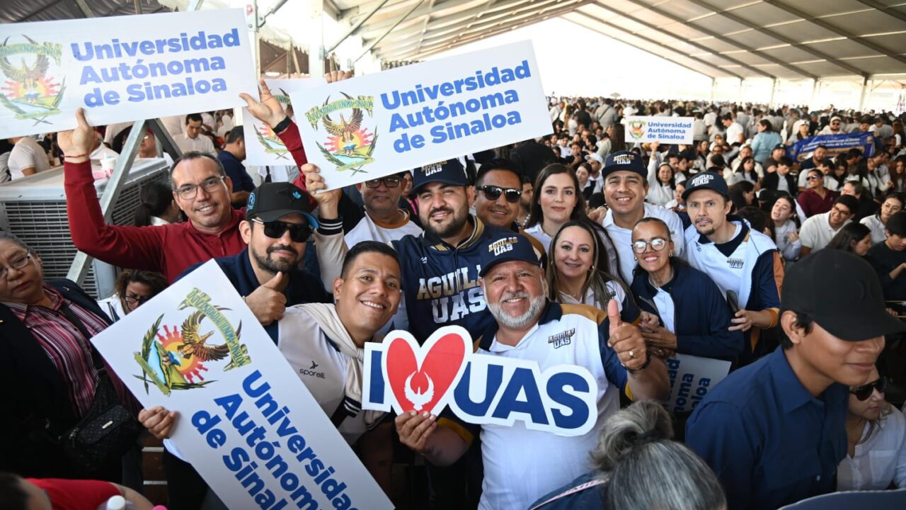 La UAS participa en el encuentro ciudadano con la Presidenta de la República Claudia Sheinbaum