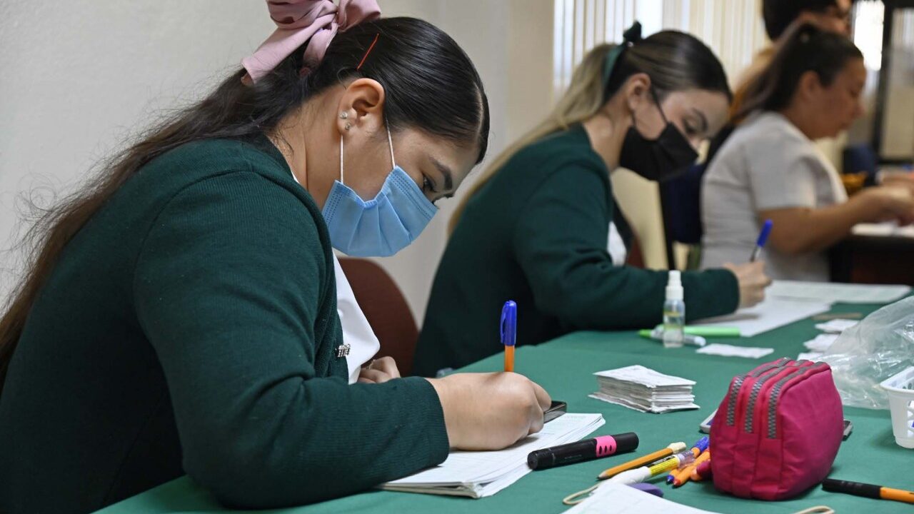 La UAS y PrevenIMSS ponen en marcha Jornada de Vacunación contra Sarampión y COVID-19
