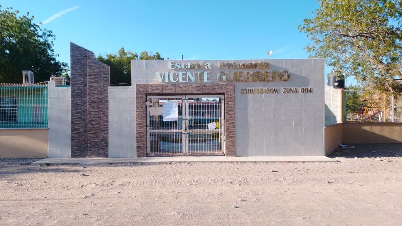 Juan José Ríos trabaja por el Bienestar de niñas y niños de la Esc. Prim. Vicente Guerrero