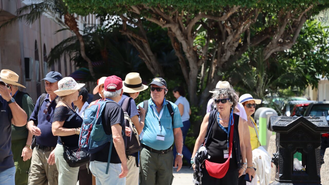 Cruceristas dinamizan actividad turística y económica de Mazatlán