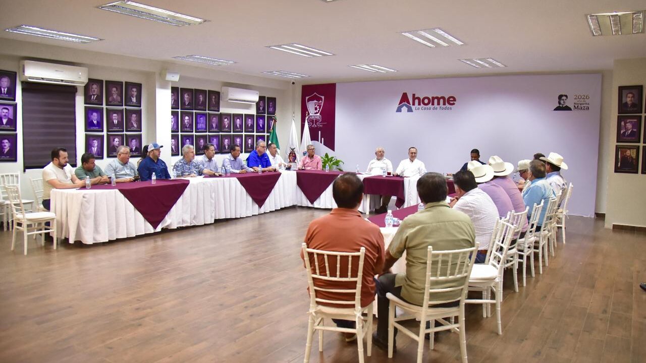Se reúne Antonio Menéndez con productores de mango; revisan seguridad, producción y exportación