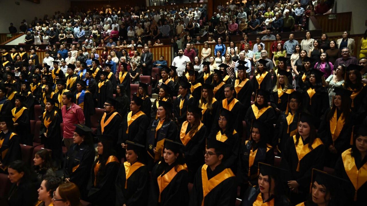 La Facultad de Psicología de la UAS entrega 196 nuevos profesionistas a la sociedad sinaloense