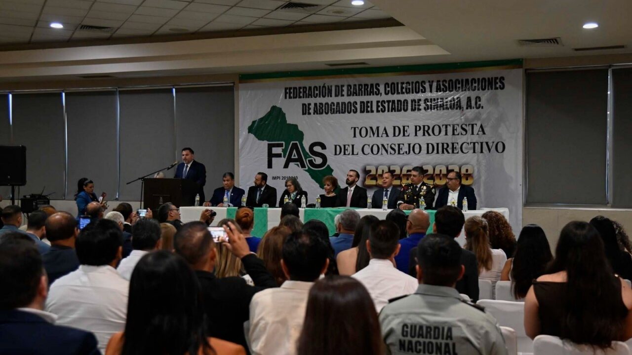 Fortalece la UAS vínculos con el sector jurídico en toma de protesta de la Federación de Abogados de Sinaloa