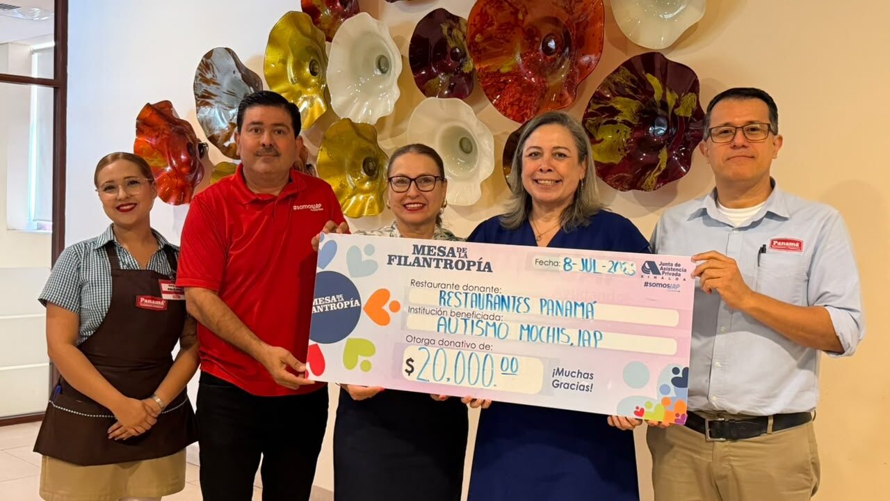 La Casita Azul recibe donativo de 20 mil pesos para mejorar sus instalaciones