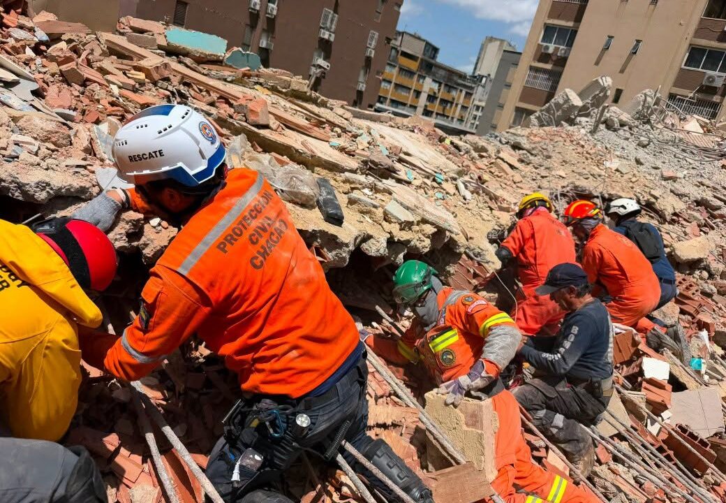 Asciende a 3 mil 535 la cifra de fallecidos por el doble terremoto en Venezuela