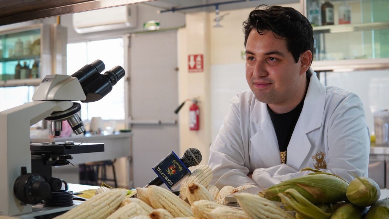 Estudiante de Agronomía de la UAS realizará verano científico en el CIAD; investigará el uso de quitina de camarón para mejorar semillas de maíz