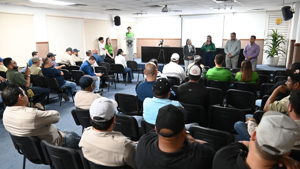 Culmina con éxito la UBU el Segundo Seminario de Jardines Sustentables; promueve la «paz positiva» y el cuidado ambiental en sus áreas verdes