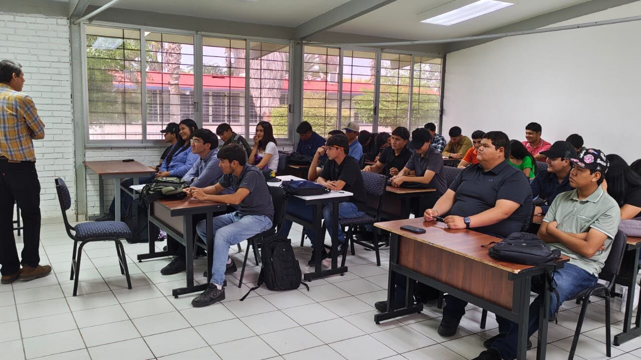 UAS da la bienvenida a 22 mil alumnos al ciclo escolar 2026-2027