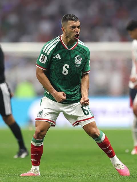 Todo listo para que Erik Lira sea nuevo jugador del Mónaco