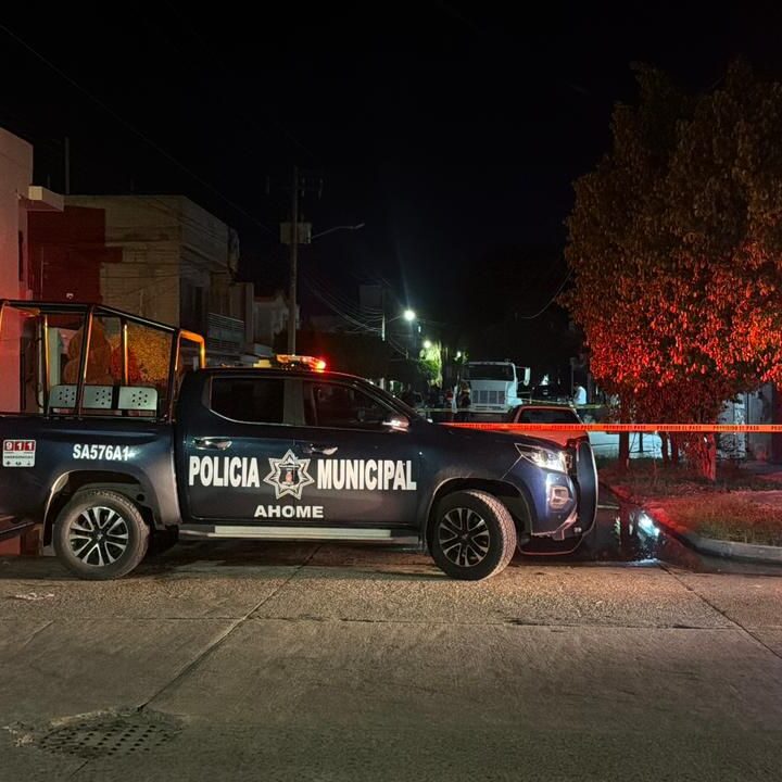 Localizan a hombre sin vida en el techo de una vivienda en Los Mochis