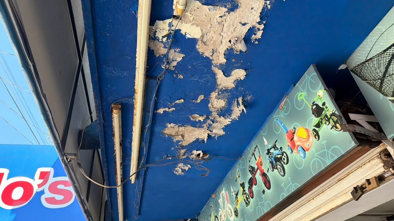 Comerciantes solicitan revisión de edificios y marquesinas por la presente temporada de lluvias