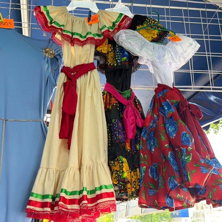 Comerciantes de Zona 030 se preparan para el 15 de Septiembre