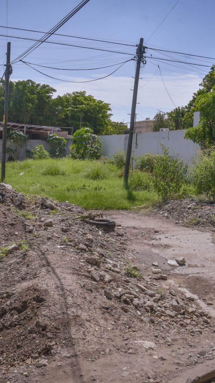 Anuncia Alcalde Menéndez que se rehabilitarán a la brevedad los drenajes caídos y socavones en La Memoria y Romanillo