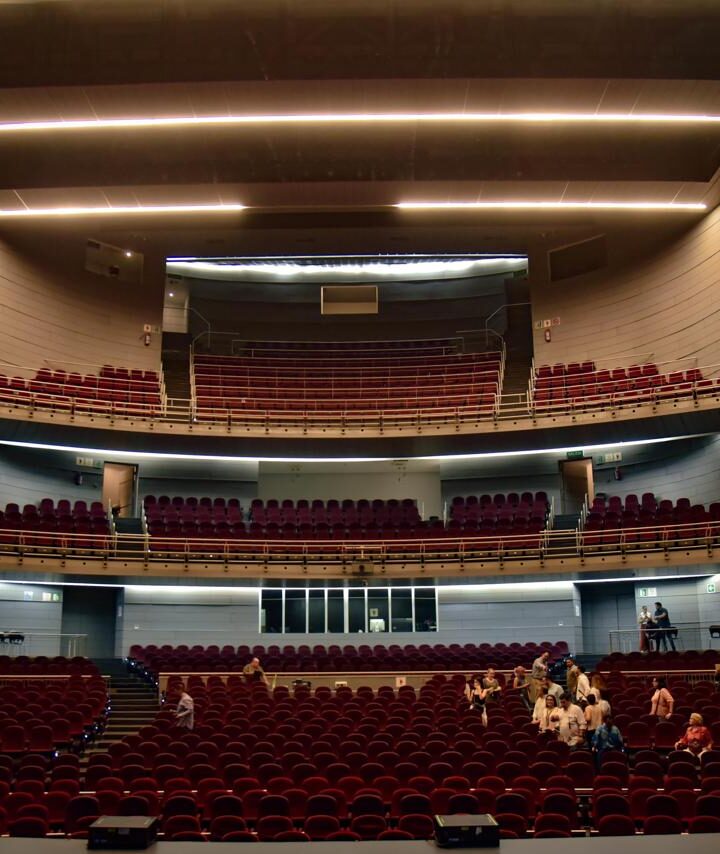 IMCA y autoridades municipales realizan recorrido físico del Teatro Ingenio en el marco de la entrega – recepción