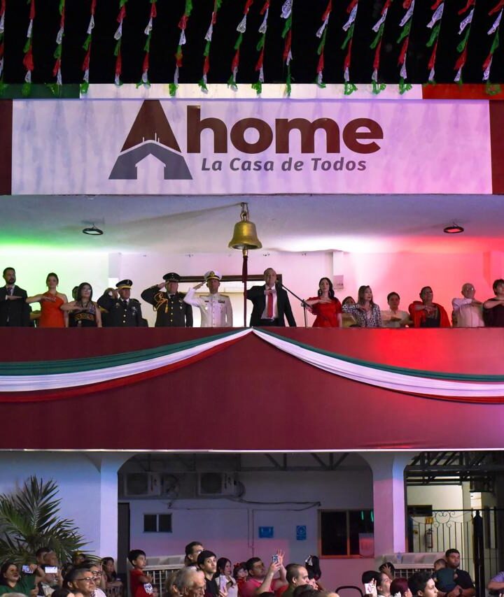 Más de 14 mil de ahomenses corean ¡Viva México! ¡Viva Ahome!
