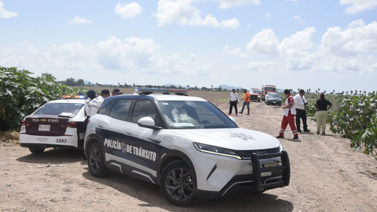 Motociclista pierde la vida tras caer a un dren en Los Mochis