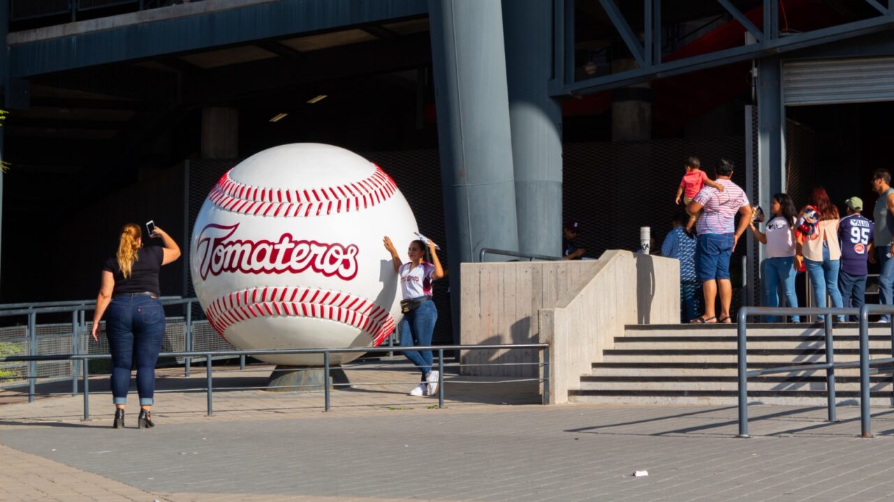 Tomateros de Culiacán apuestan por los abonos digitales, alistan la Membresía Real Guinda