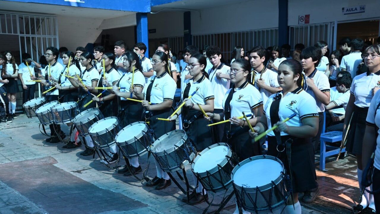 La Preparatoria Hermanos Flores Magón de la UAS da la bienvenida al ciclo escolar
