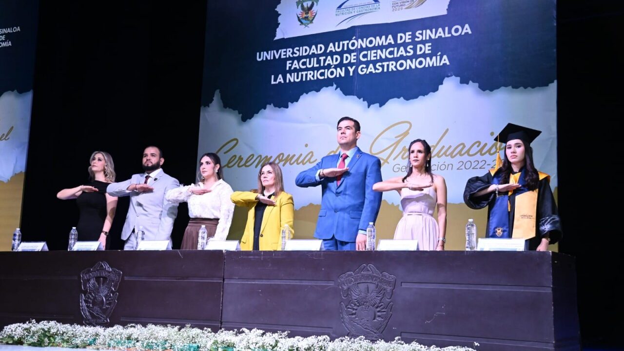 Consolida la UAS su liderazgo; egresan 163 nuevos profesionales de la Licenciatura en Nutrición