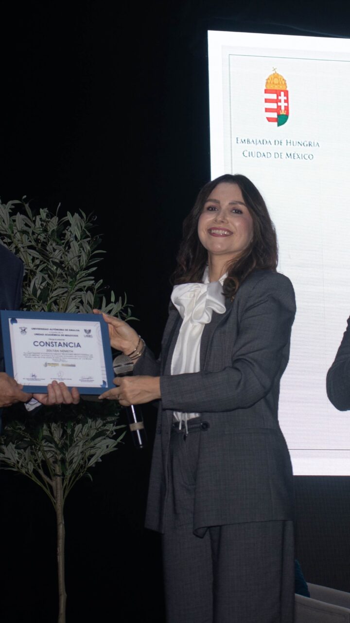 Embajador de Hungría visita la UAS para compartir cien años de amistad entre ambas naciones