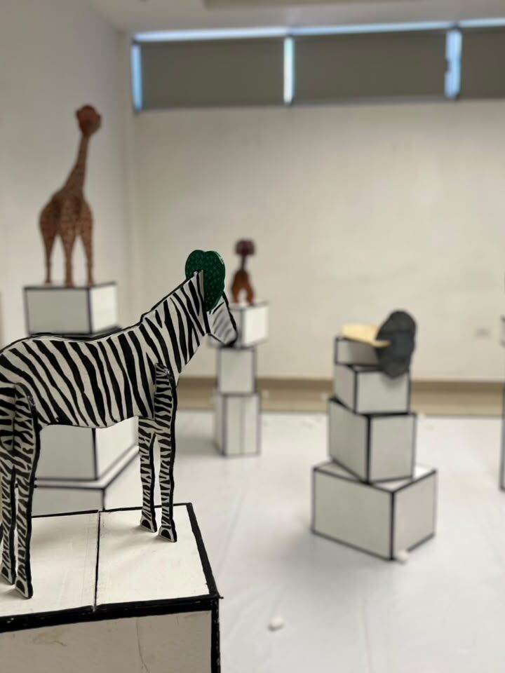 “Zoo fantástico” llena de fantasía a niños en la Biblioteca Morelos